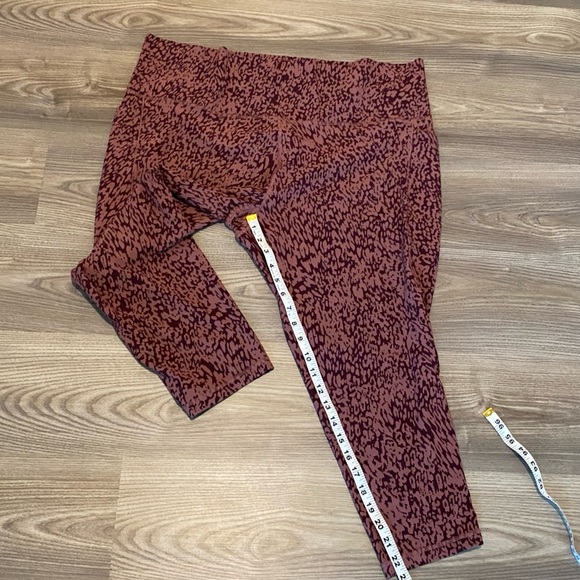 Athleta Salutation Stash Pocket II Printed7/8 Tight Legging Women’s 3X Plus - Picture 7 of 11